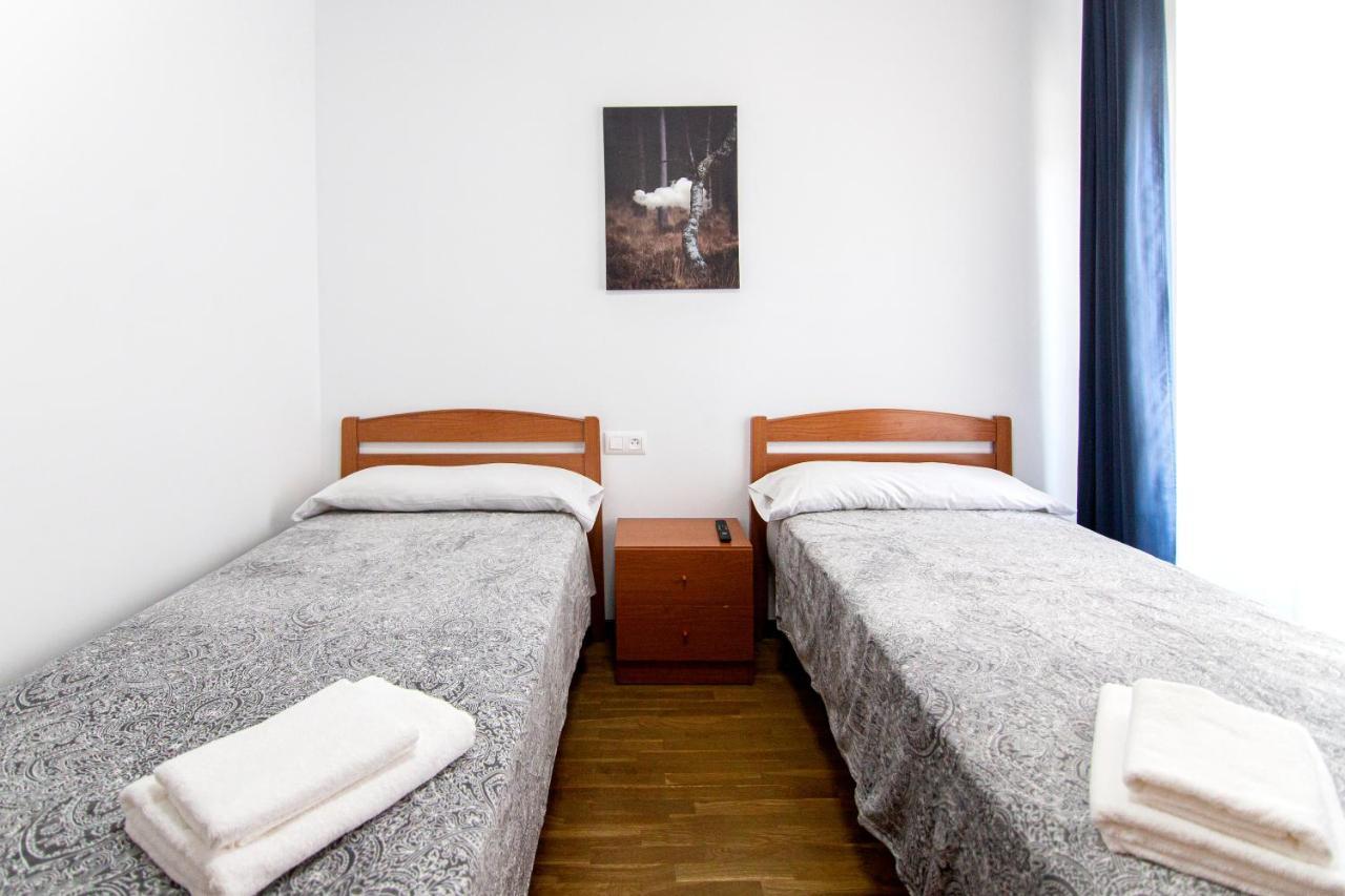 Yani'S Hospedaje Pension 1 Estrella Арриондас Экстерьер фото